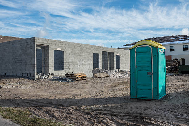 Best Portable restroom trailer rental  in East Bronson, FL